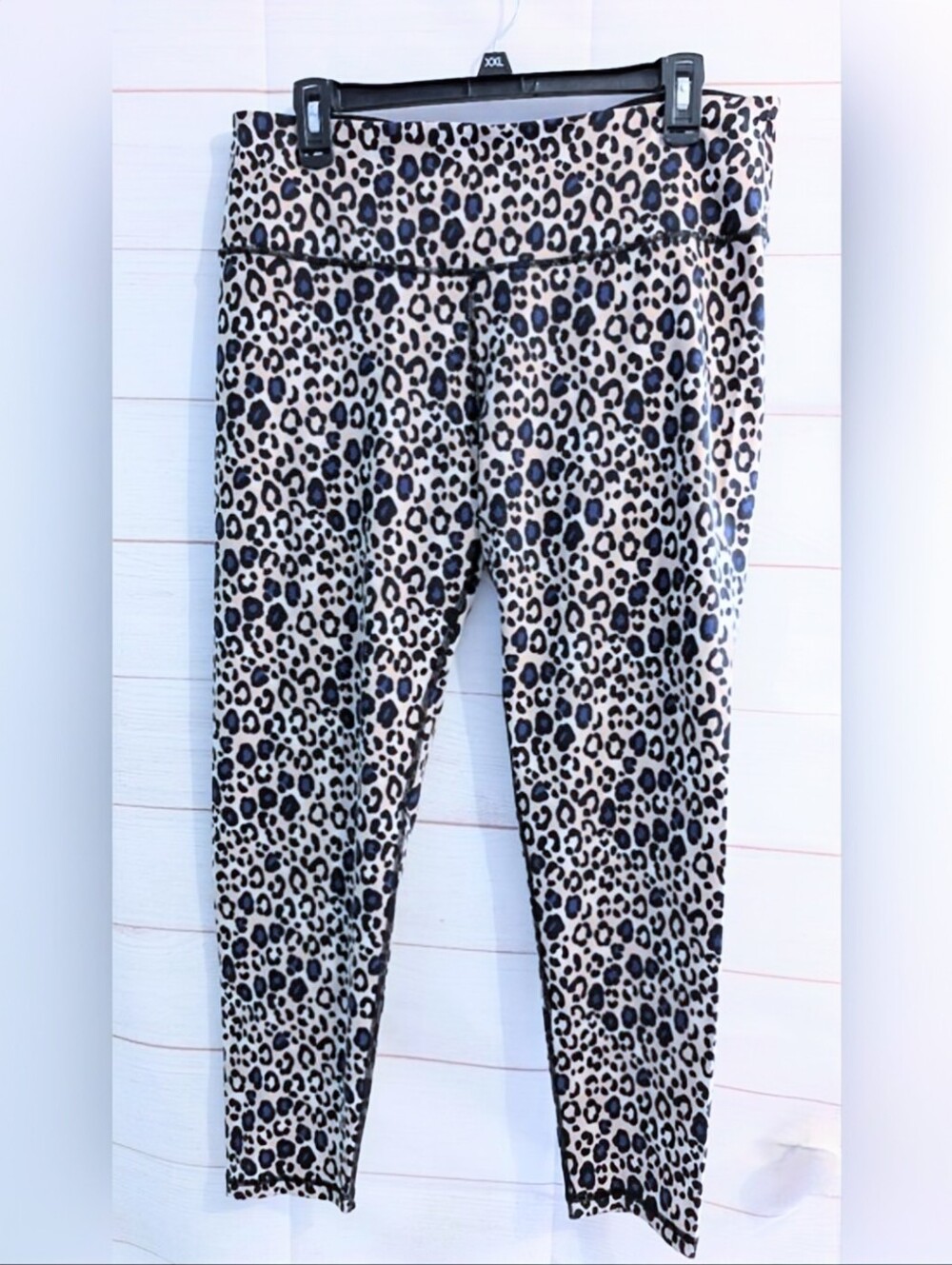 Victoria Secret Sport Leopard 🐆 🐆 Print High-Waist Leggings  Size XL